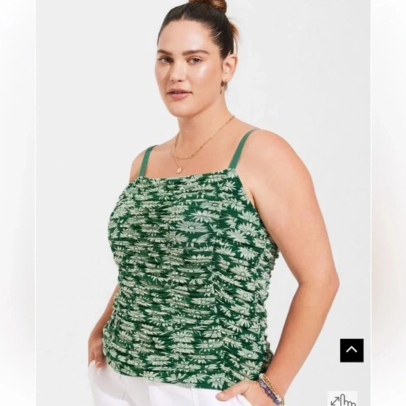 New TORRID Stretch Mesh Cropped Shirred Cami Top Size 4X Daisy Print Kelly Green - Picture 1 of 10
